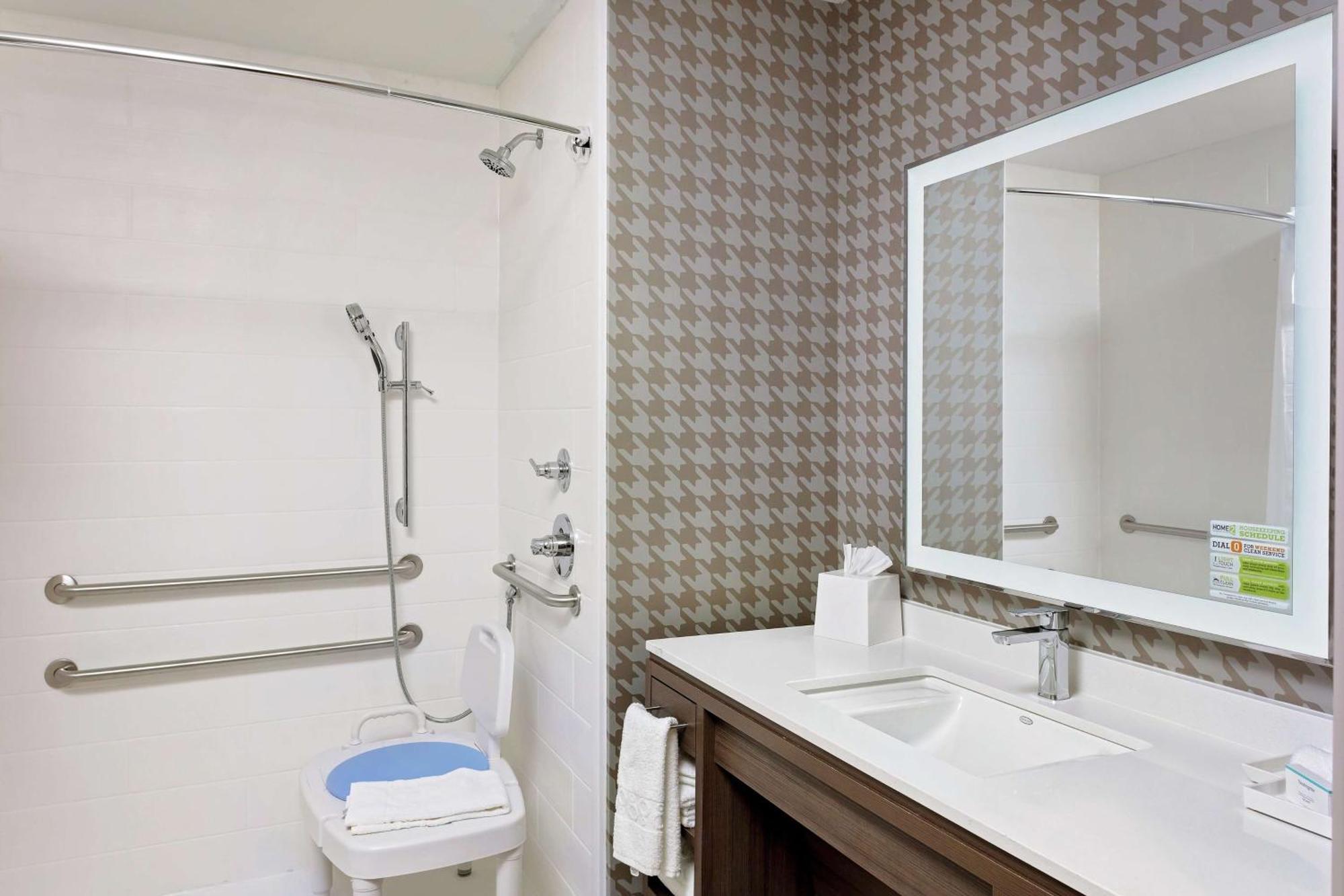 Home2 Suites By Hilton Sugar Land Rosenberg Greatwood Exterior photo
